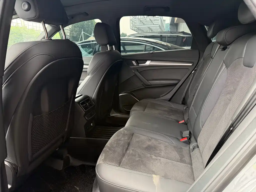 Audi Q5L Sportback 2024 40 TFSI Luxury