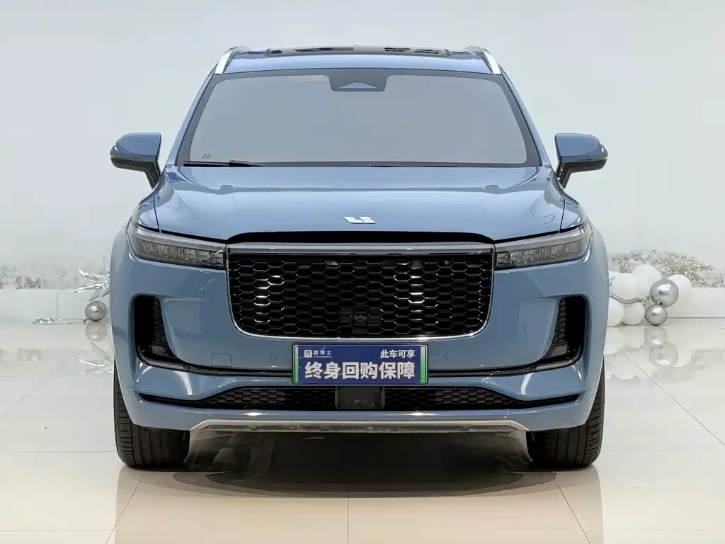 Li Auto ONE 2021 6 мест