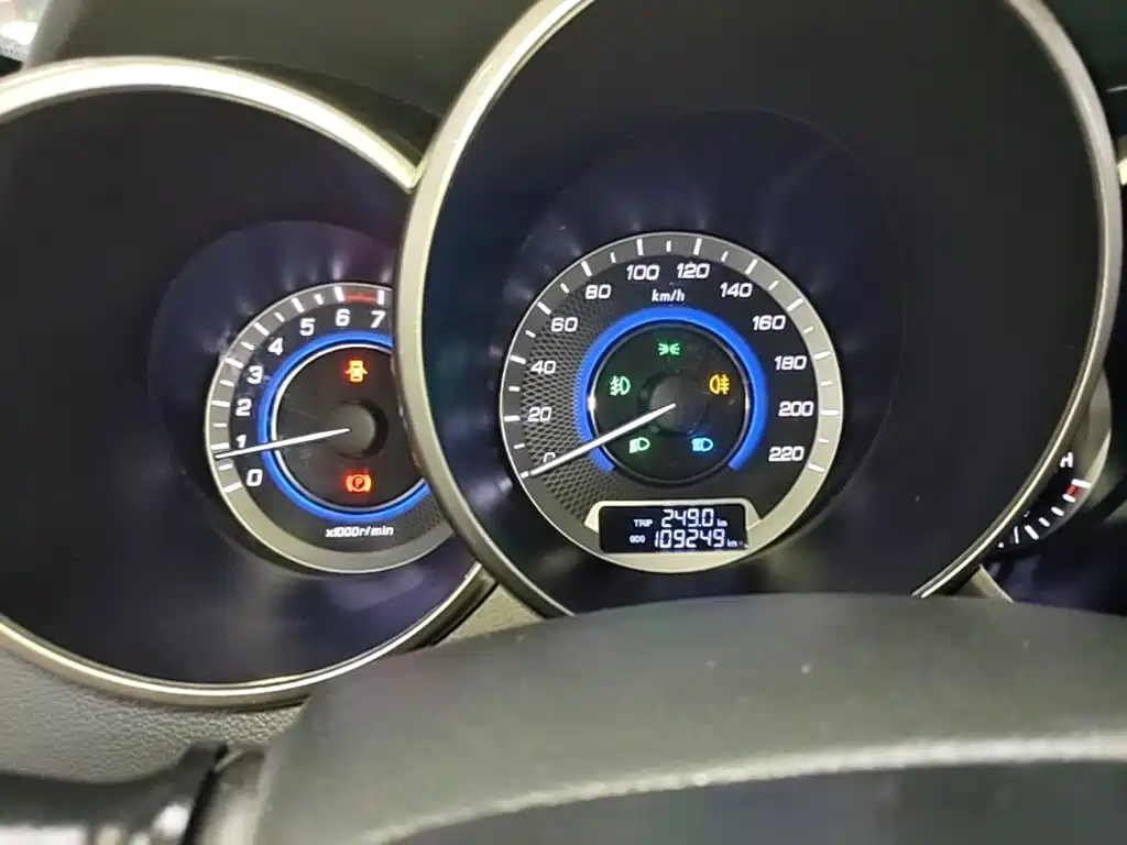 Changan Eado XT — миниатюра 12