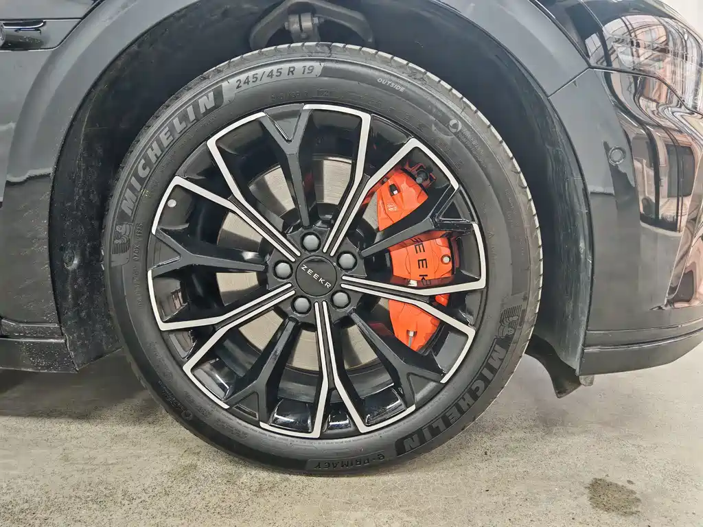 Zeekr 007GT — миниатюра 16