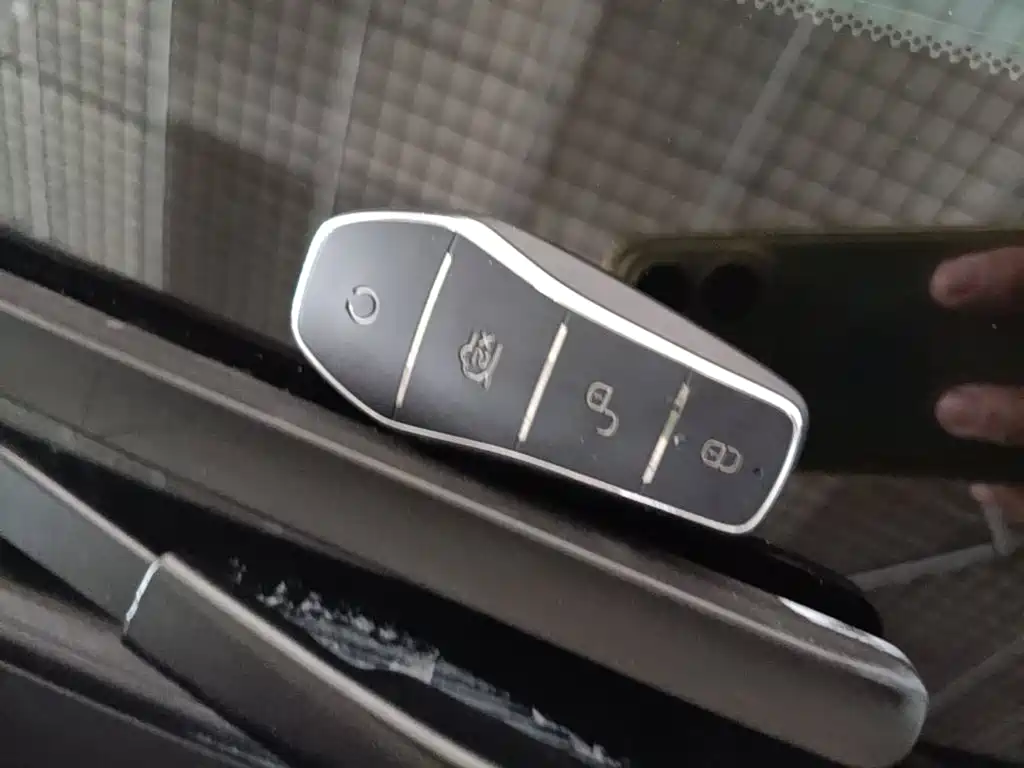 BYD Han — миниатюра 9