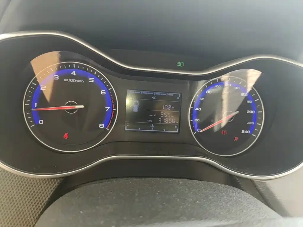 Geely Vision — миниатюра 7