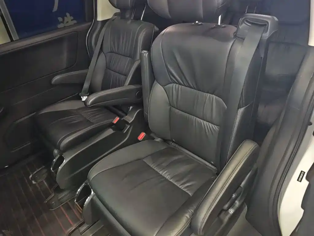 Honda Odyssey — миниатюра 17