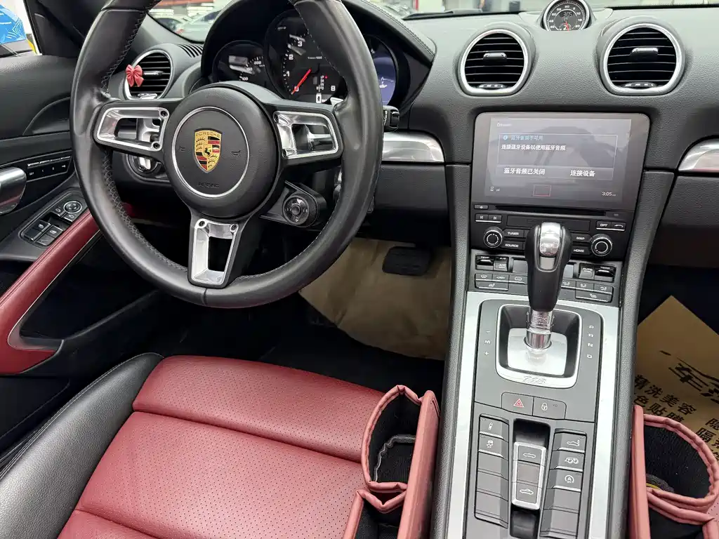 Porsche 718 2016 Boxster 2.0T