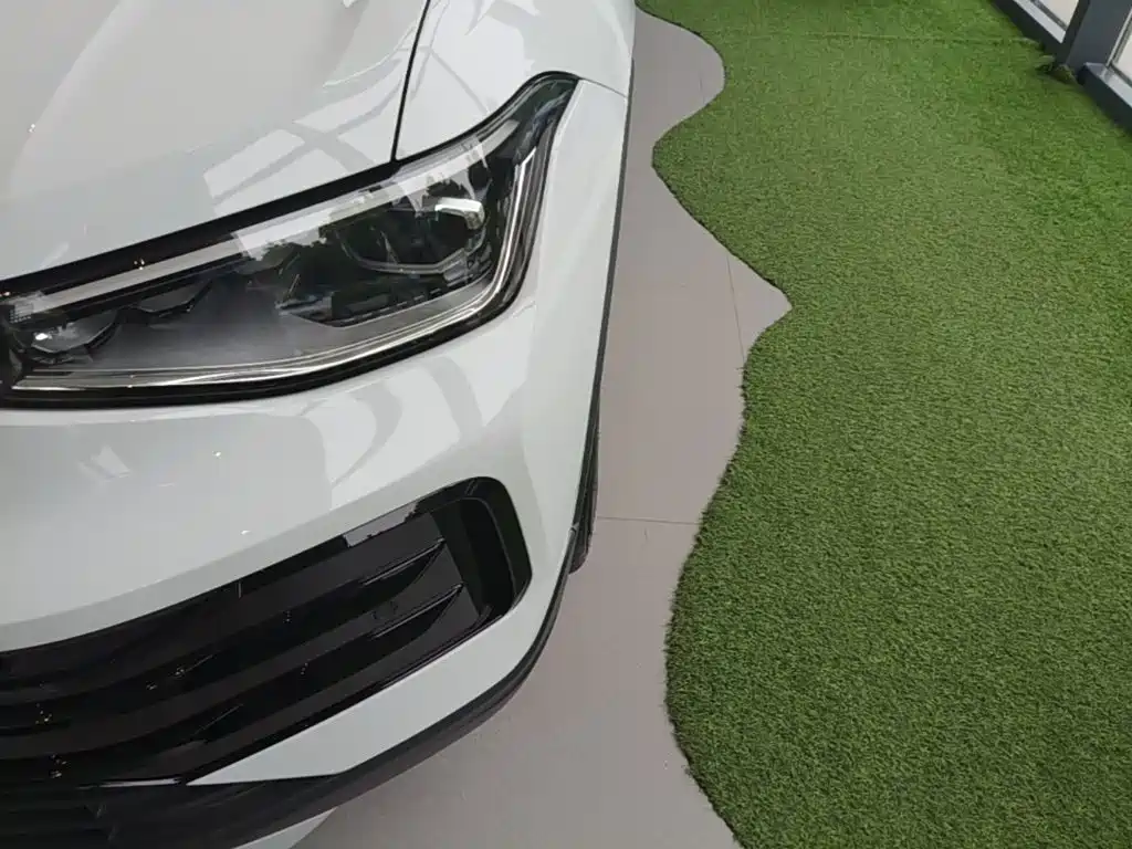 Volkswagen Tharu — миниатюра 24