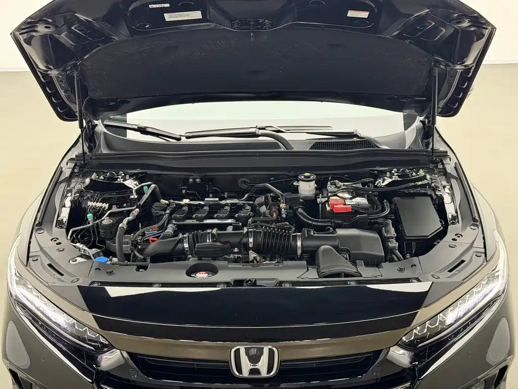 Honda Accord 2022 260TURBO Luxury