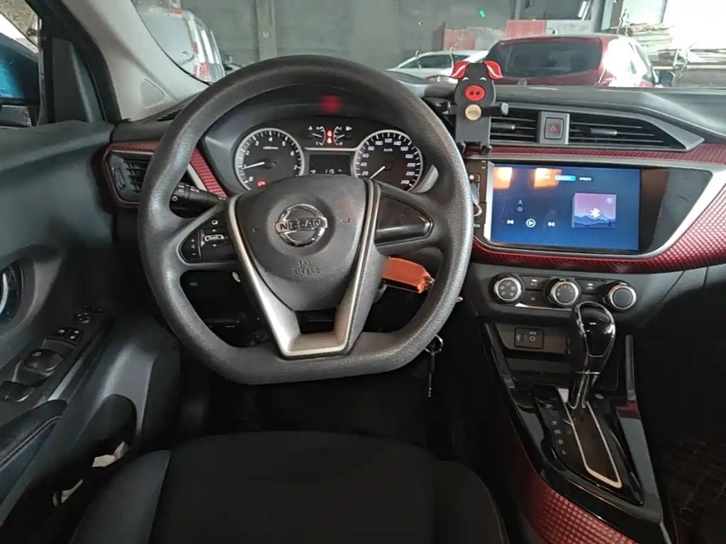 Nissan Bluebird — миниатюра 11