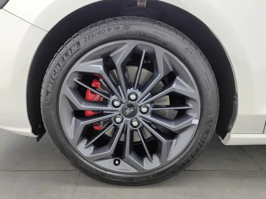 Ford Focus — миниатюра 17