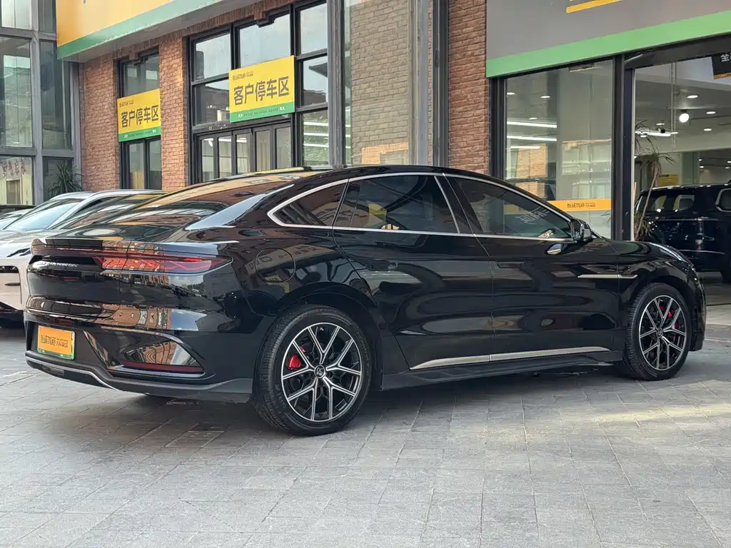 BYD Han — миниатюра 7