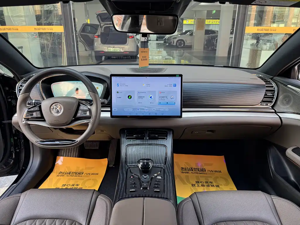 BYD Han — миниатюра 11