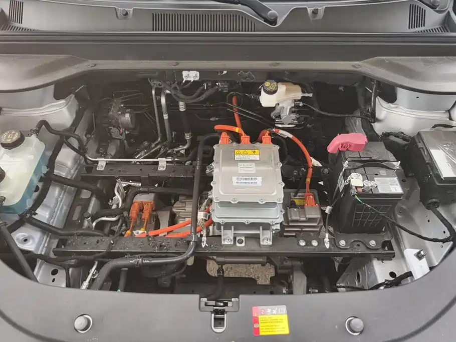 Wuling Xingguang 560 New Energy — миниатюра 10
