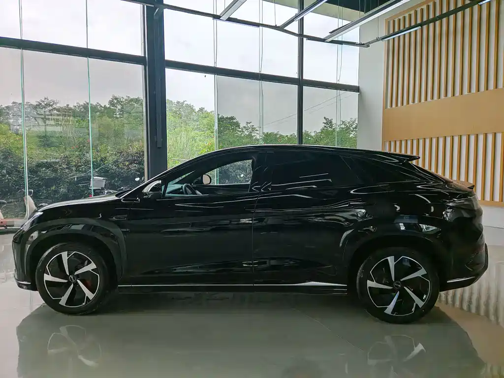 BYD 07 EV 2024 610