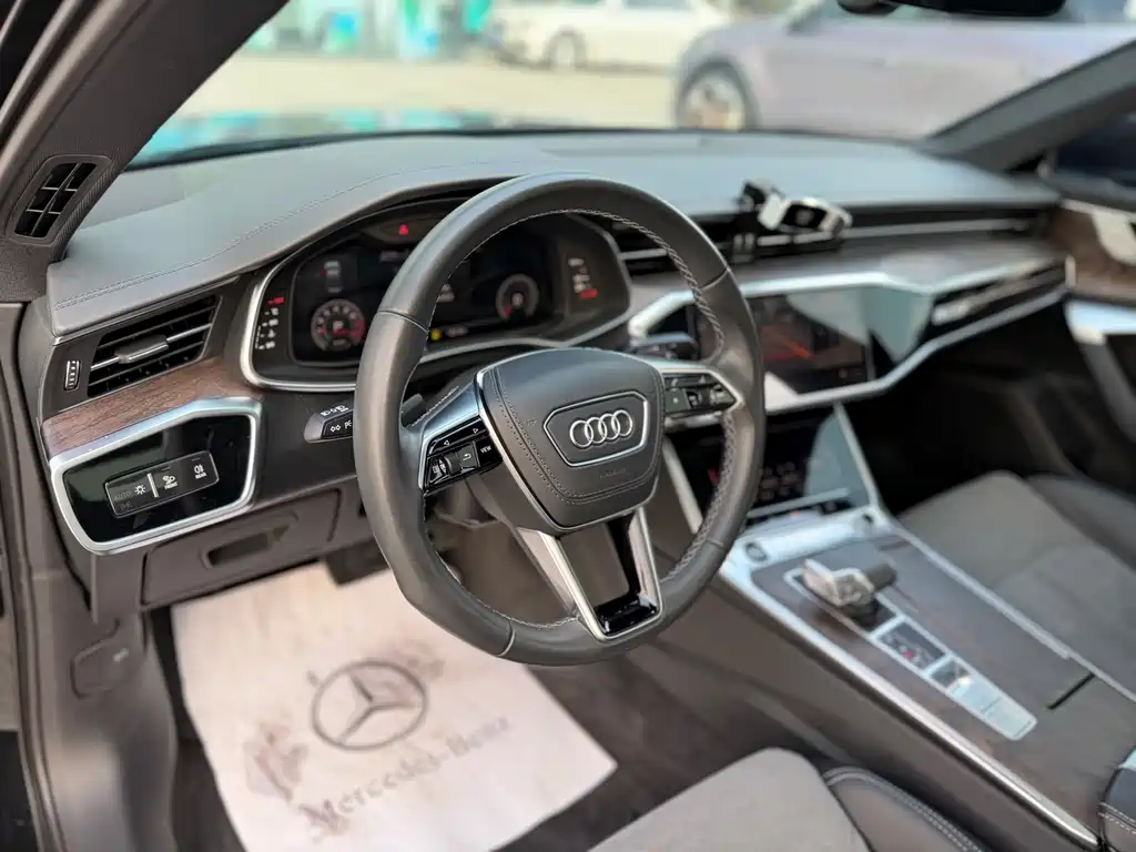 Audi A6L — миниатюра 13