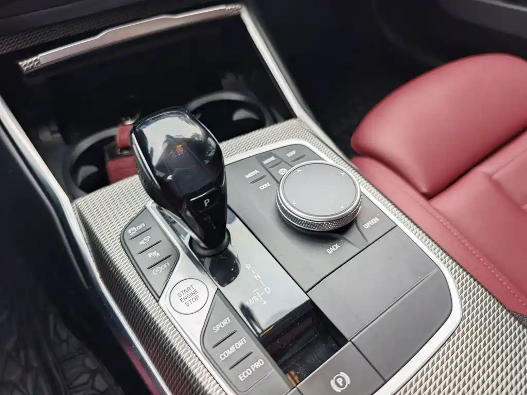BMW 3 Series — миниатюра 11