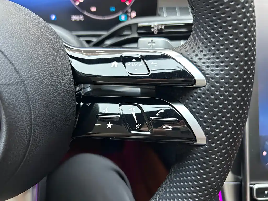 Mercedes-Benz C-Class — миниатюра 25