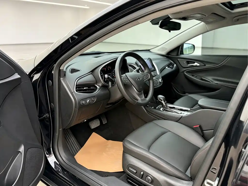 Chevrolet Malibu XL — миниатюра 7