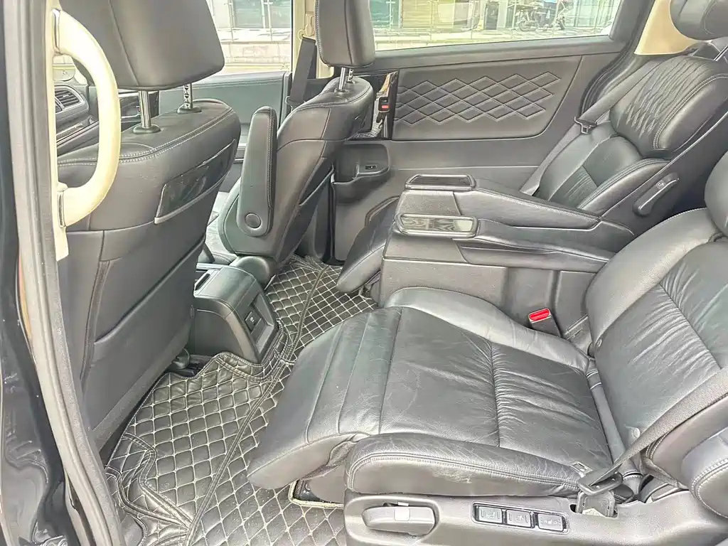 Honda Elysion 2019 2.0L Luxury