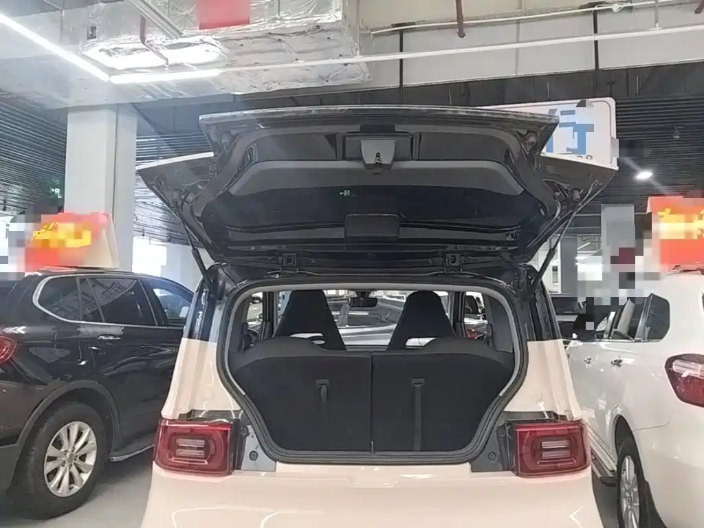Wuling MINIEV — миниатюра 19