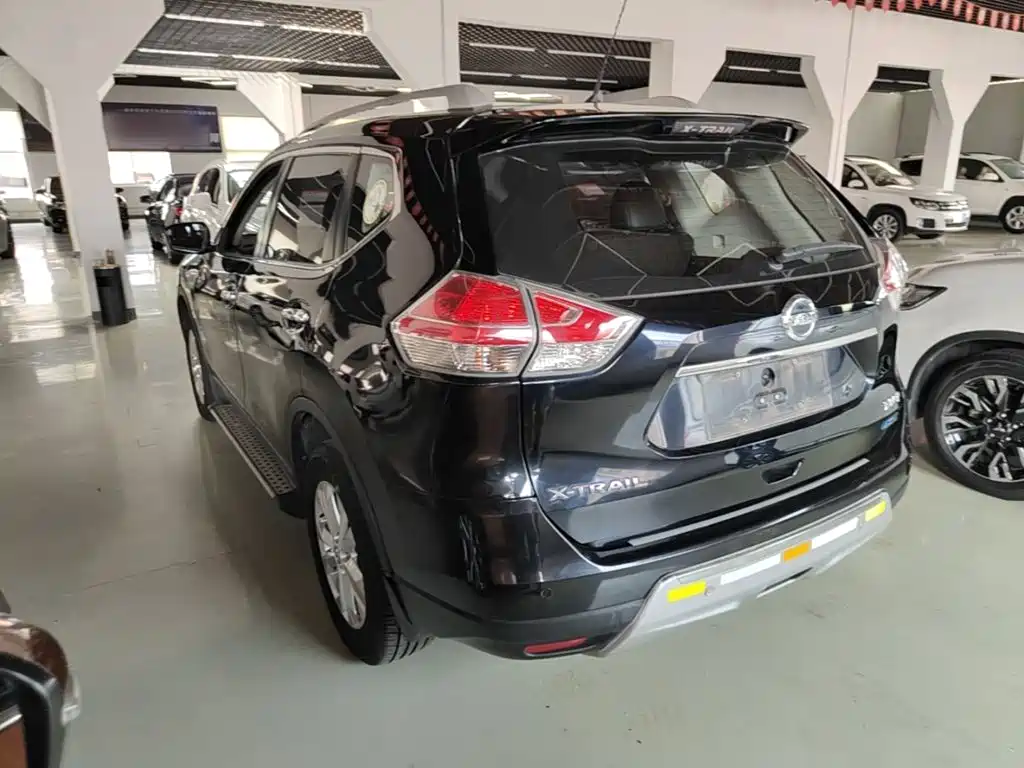 Nissan X-Trail — миниатюра 5