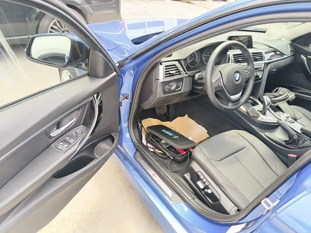 BMW 3 Series — миниатюра 16