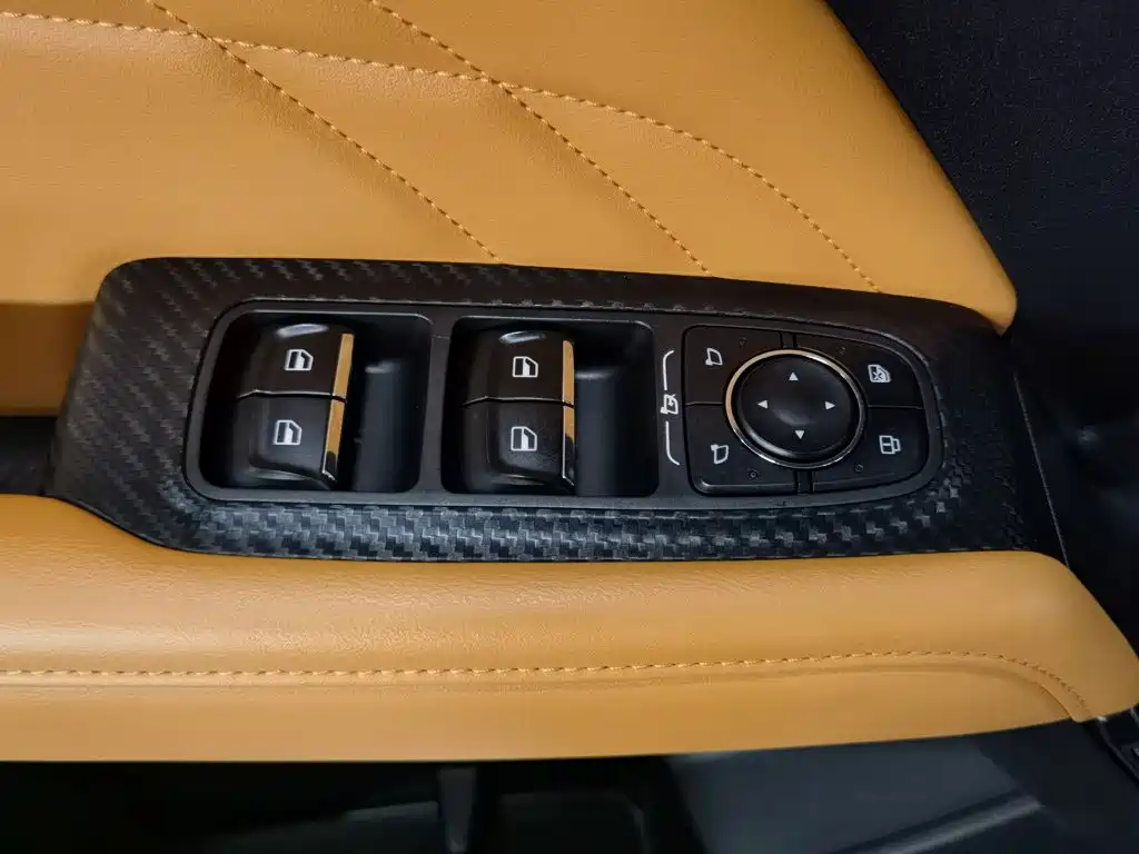 Haval Menglong New Energy — миниатюра 9