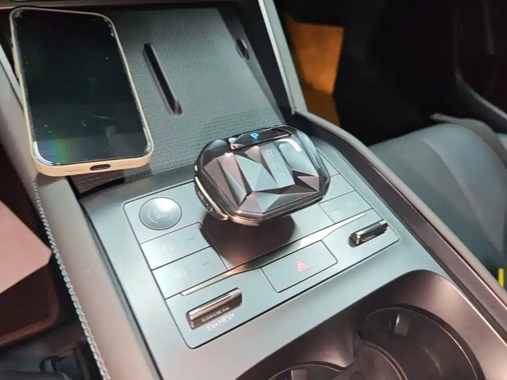 BYD Qin L — миниатюра 14