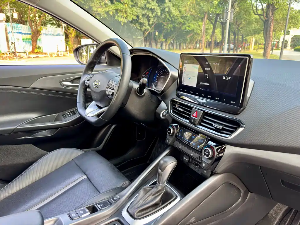 Hyundai Fista — миниатюра 18