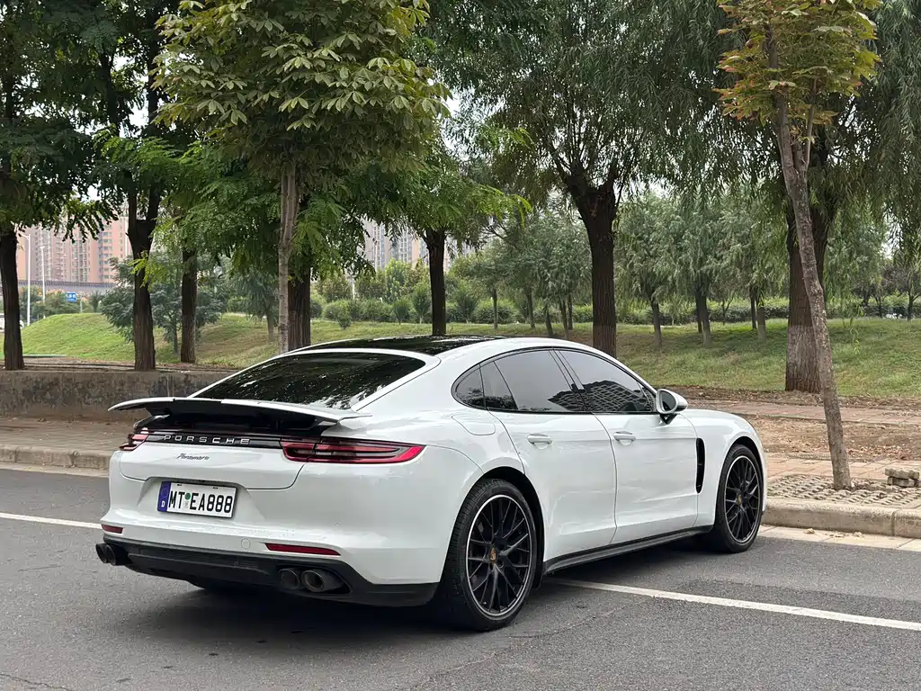 Porsche Panamera — миниатюра 9