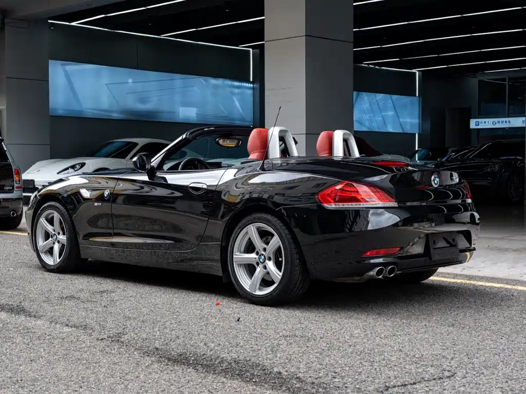 BMW Z4 — миниатюра 8