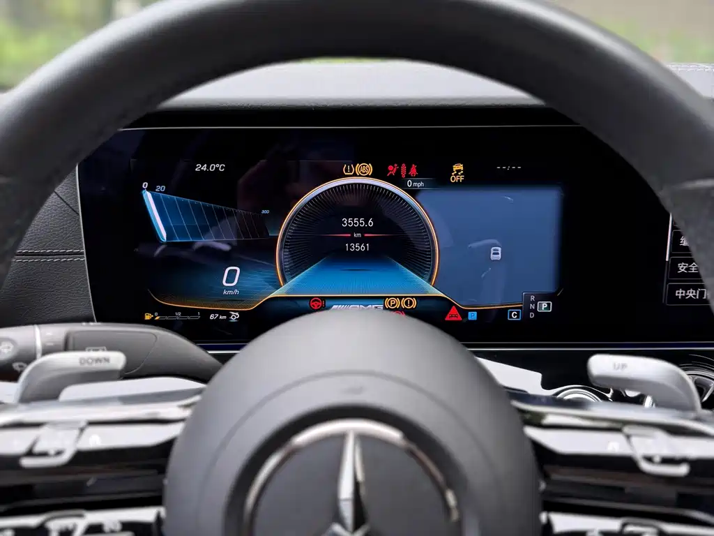 Mercedes-Benz AMG GT — миниатюра 13
