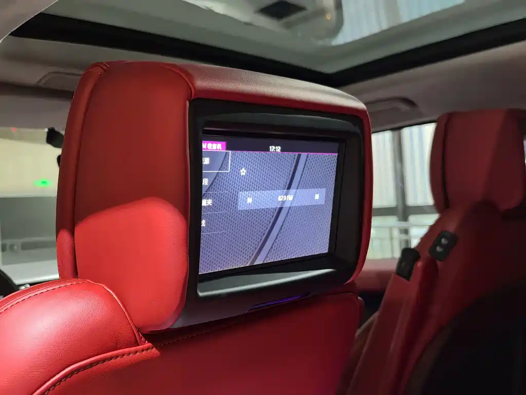 Land Rover Sport — миниатюра 13