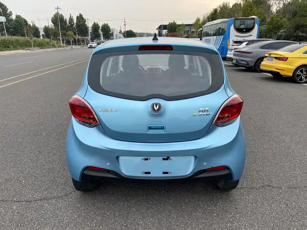 Changan Benben E-Star — миниатюра 5