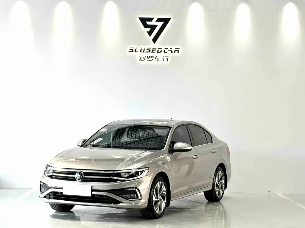 Volkswagen Bora 2023