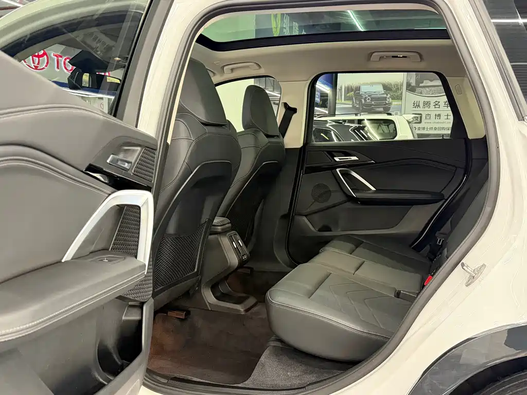 BMW X1 2023 sDrive20Li X