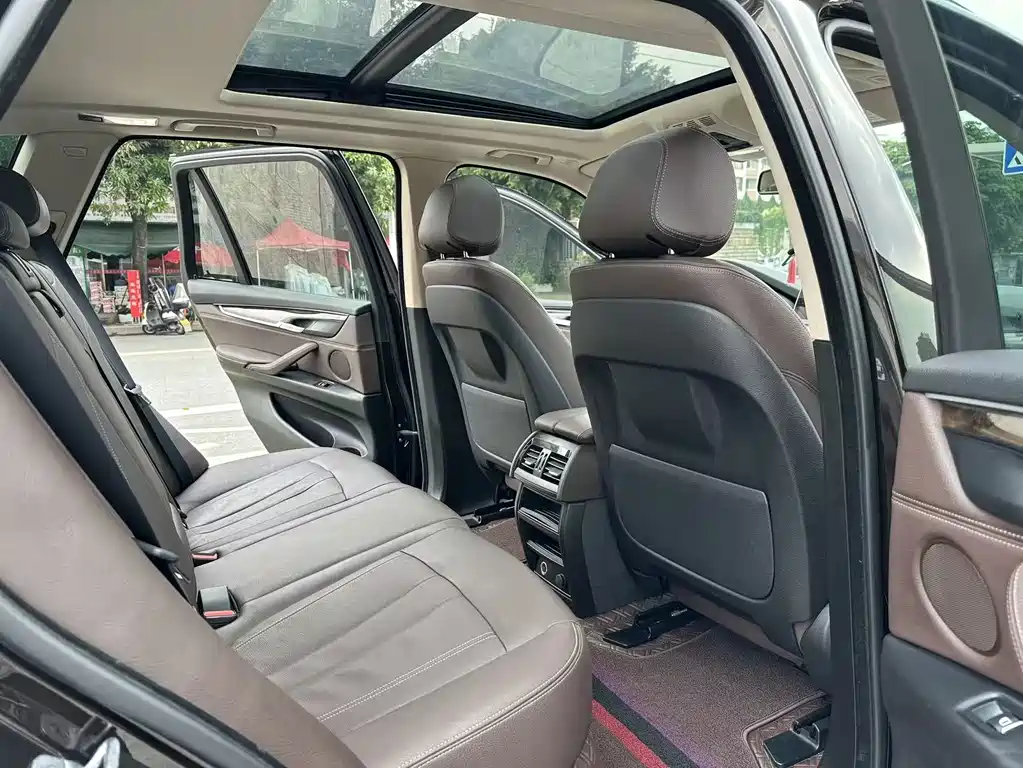 BMW X5 2017 xDrive28i