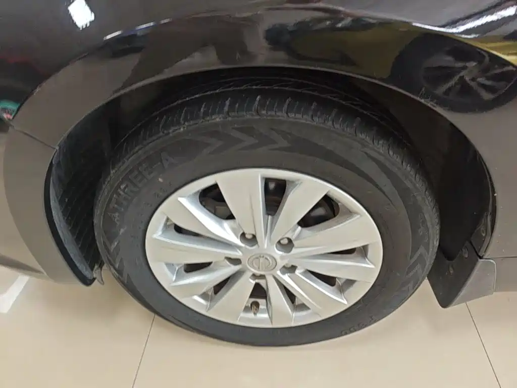 Nissan Teana — миниатюра 23