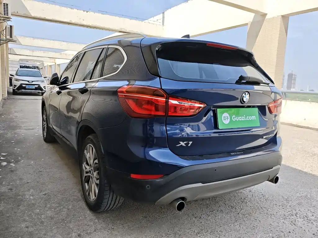 BMW X1 — миниатюра 5