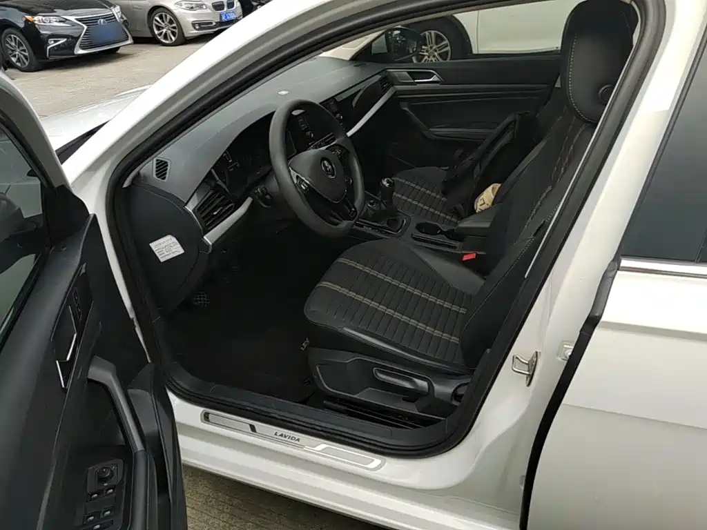Volkswagen Lavida — миниатюра 15