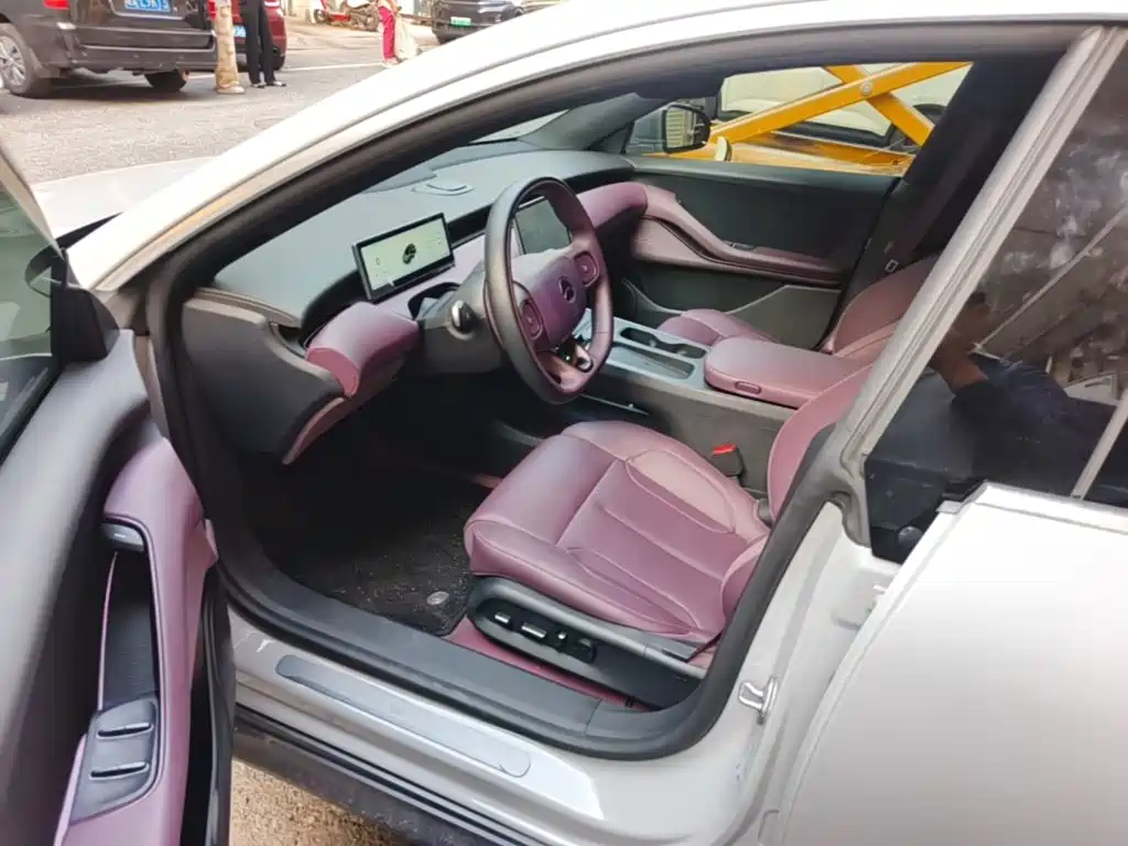 NIO ET5T — миниатюра 16