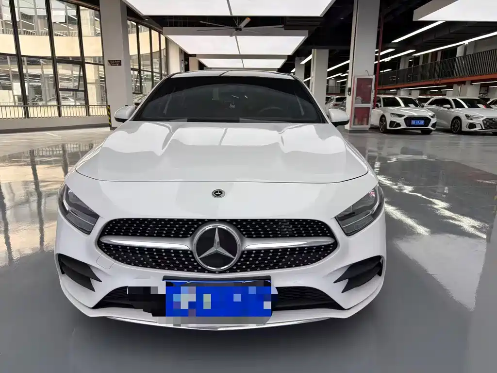 Mercedes-Benz A-Class — миниатюра 2
