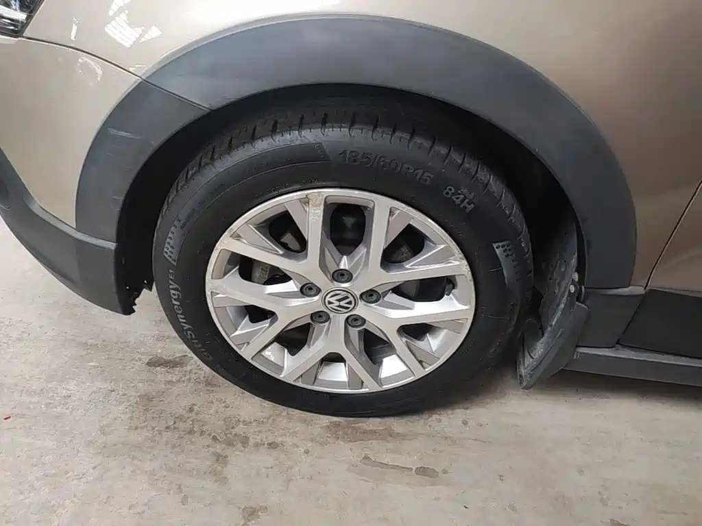 Volkswagen Polo — миниатюра 23