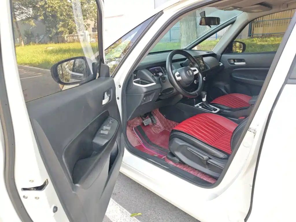 Honda Fit — миниатюра 16