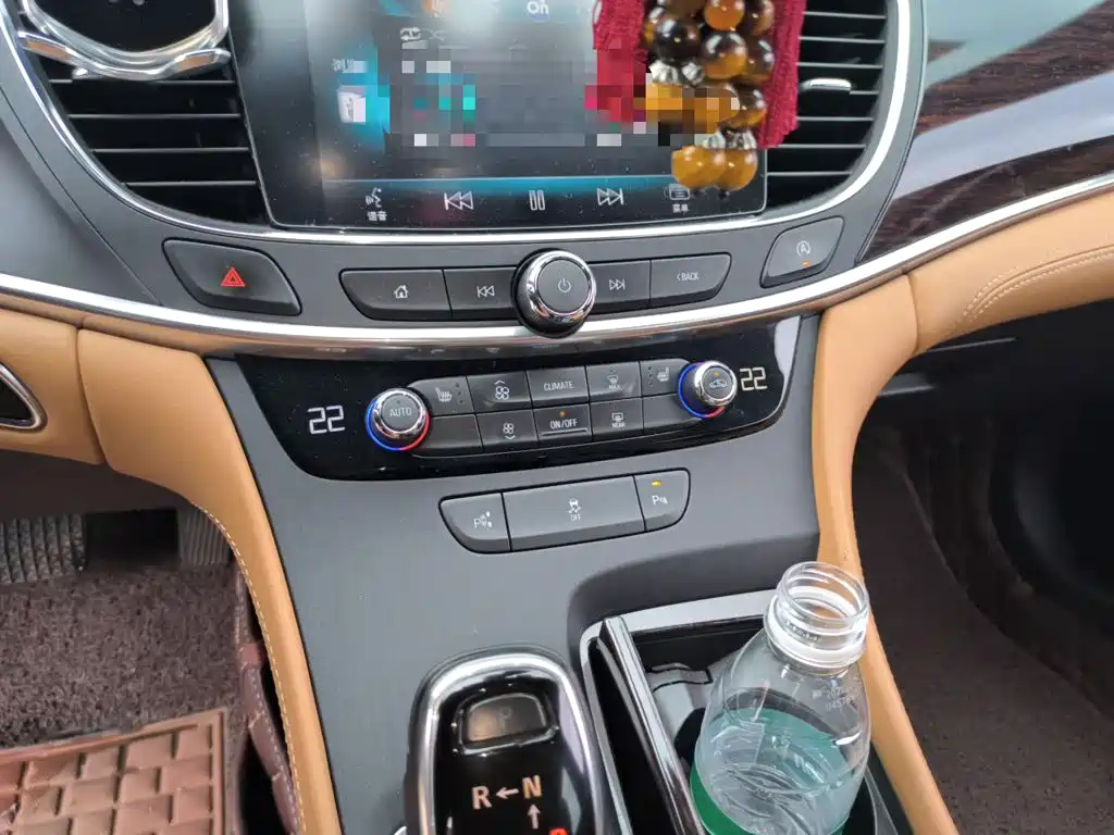 Buick LaCrosse — миниатюра 9
