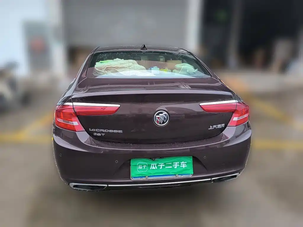 Buick LaCrosse — миниатюра 3