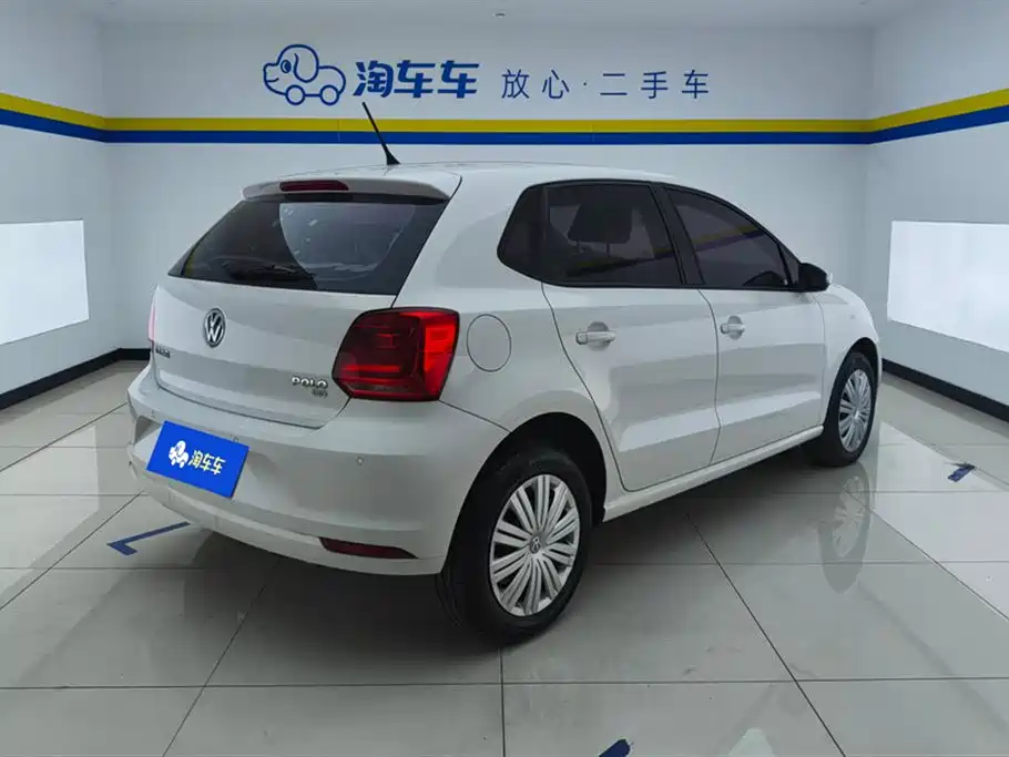 Volkswagen Polo 2016 1.6L AT Comfort