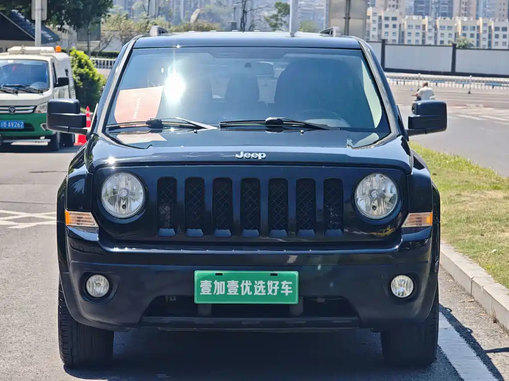 Jeep Patriot — миниатюра 2