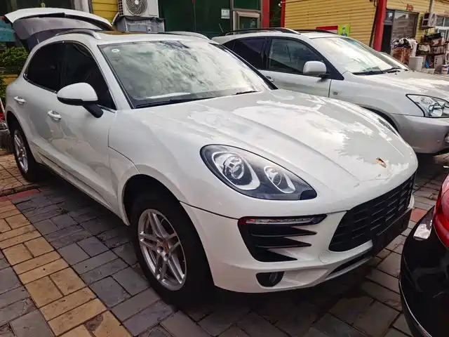 porsche macan