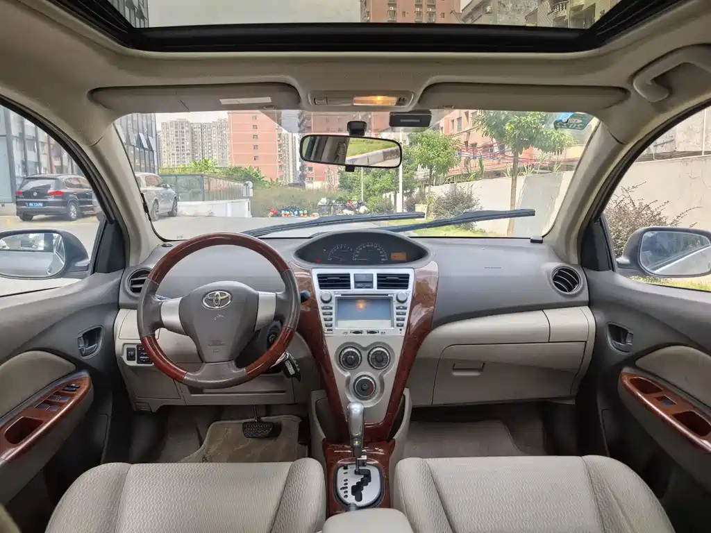 Toyota Vios — миниатюра 12