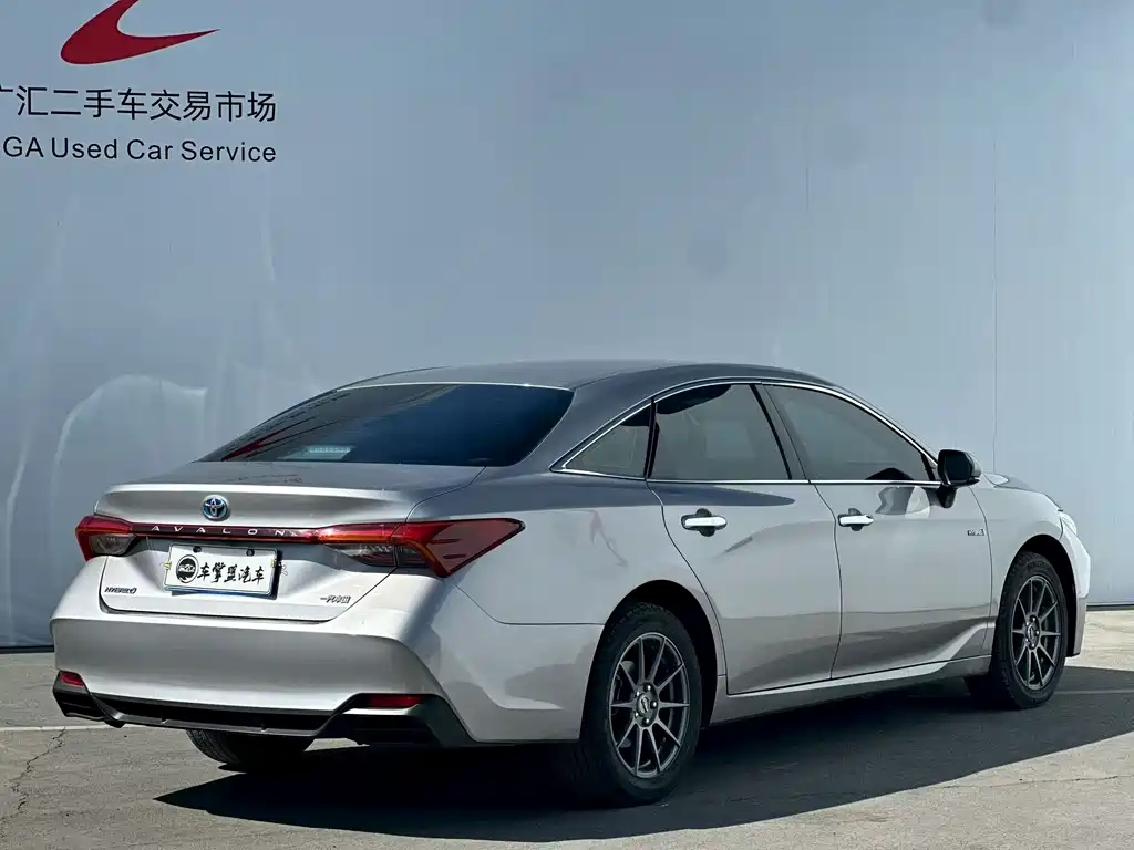 Toyota Avalon — миниатюра 7