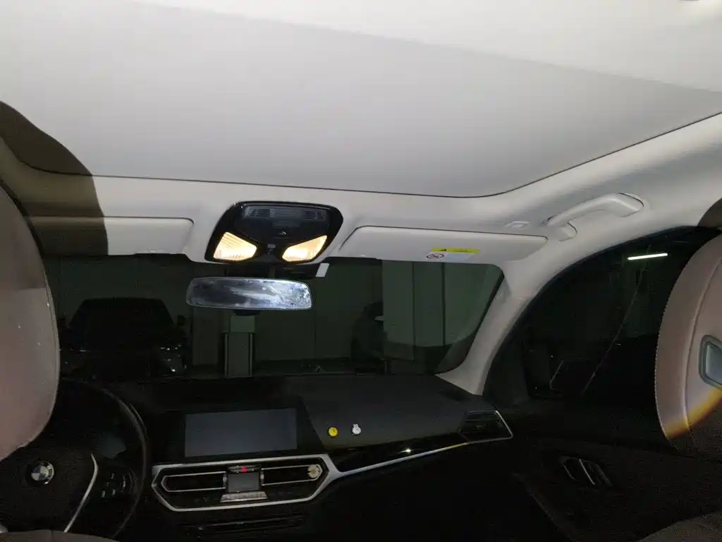 BMW 3 Series — миниатюра 9